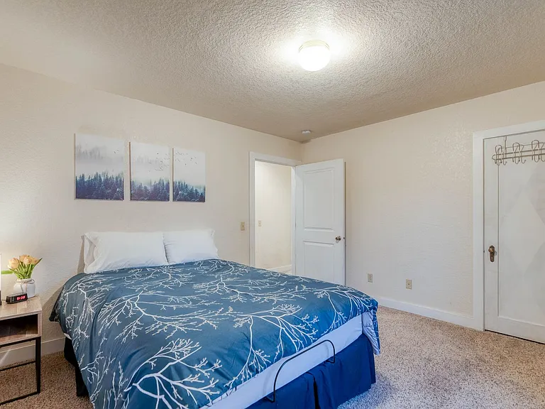 430 S Meridian Rd — Photo 21