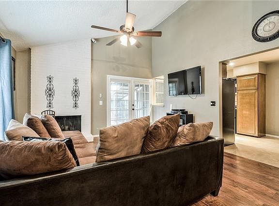 4th image of 11817 Leisure Dr