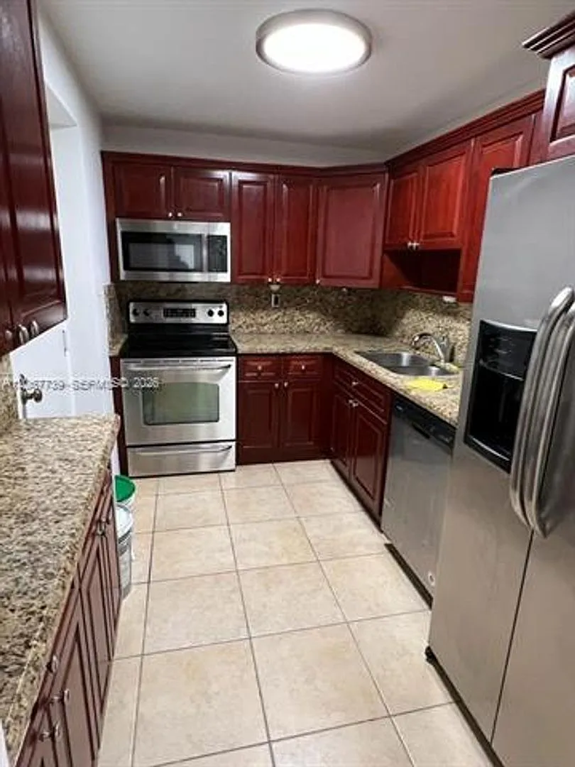 2333 Brickell Ave cu-307, Miami, FL 33129 — Photo 1