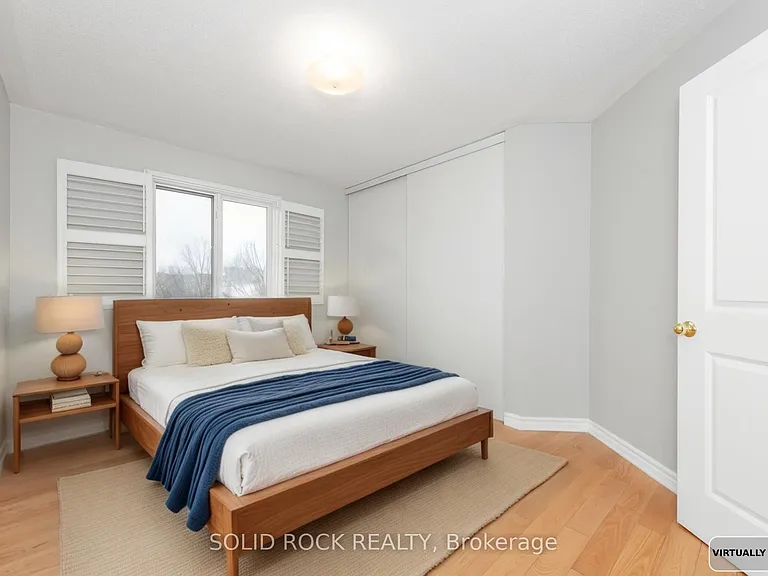 55 Gleeson Way W — Photo 32
