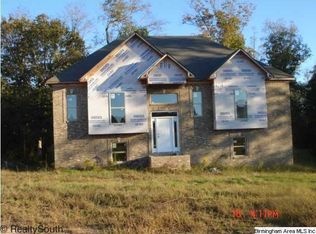 1783 Parc Lane Cir, Warrior, AL 35180