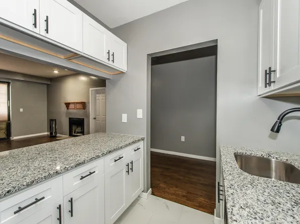 44 Sherman Avenue image 15 of 21