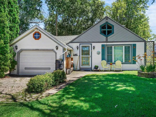 3058 Waucheeta Trail, Madison, WI 53711