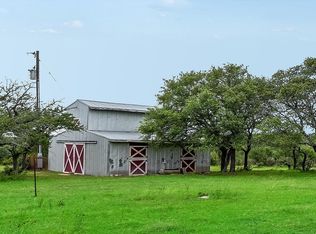 320 Valley Oak Dr, Dripping Springs, TX 78620