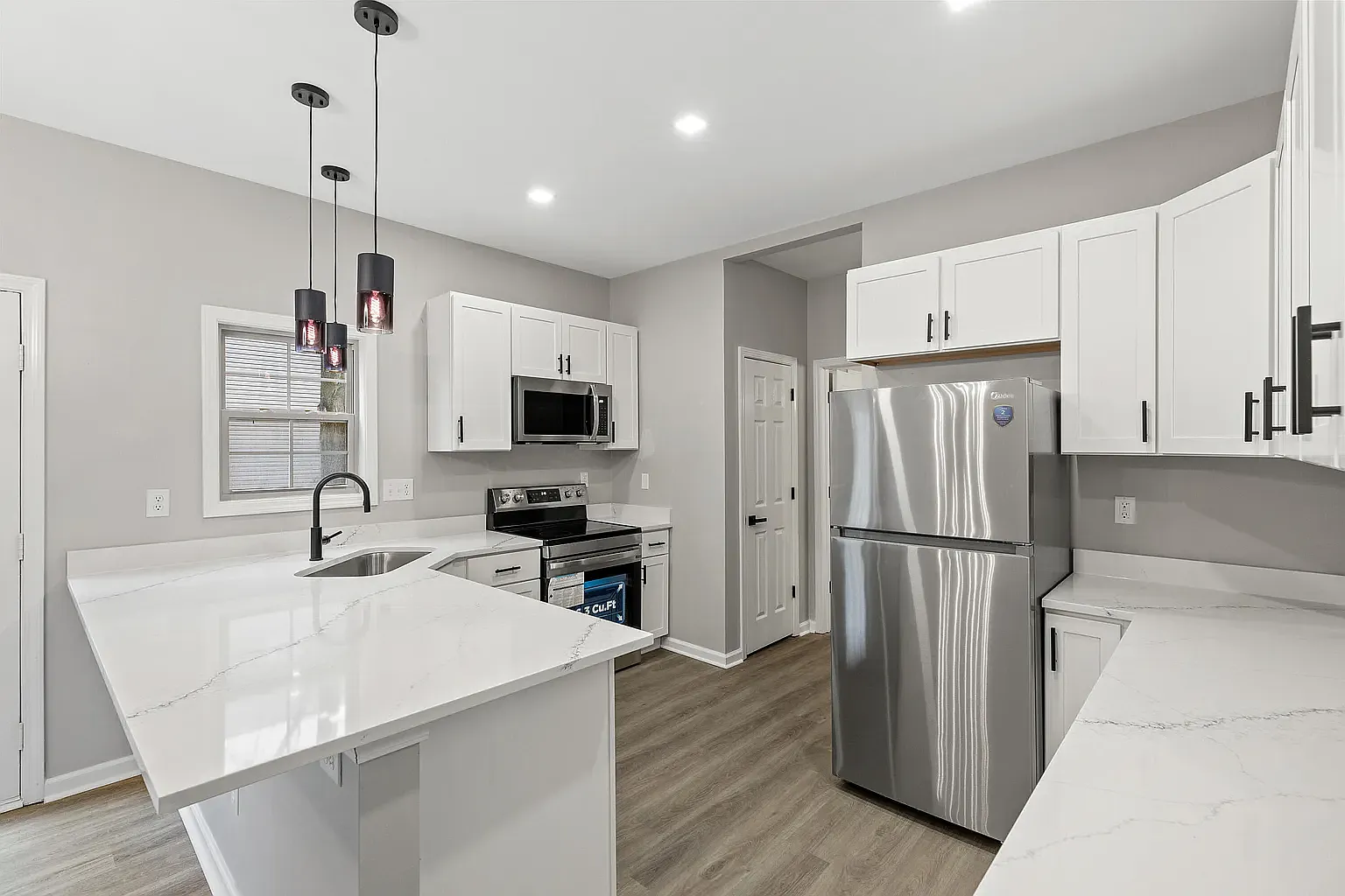 3 bed, 1652 sqft, $650 — Photo 1