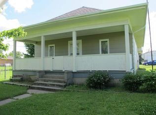 305 W 2nd St, Palco, KS 67657