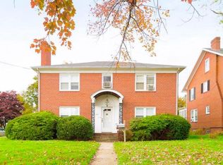1311 N Market St APT B, Frederick, MD 21701