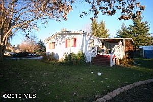 3rd image of 2219 NW Alan Ave