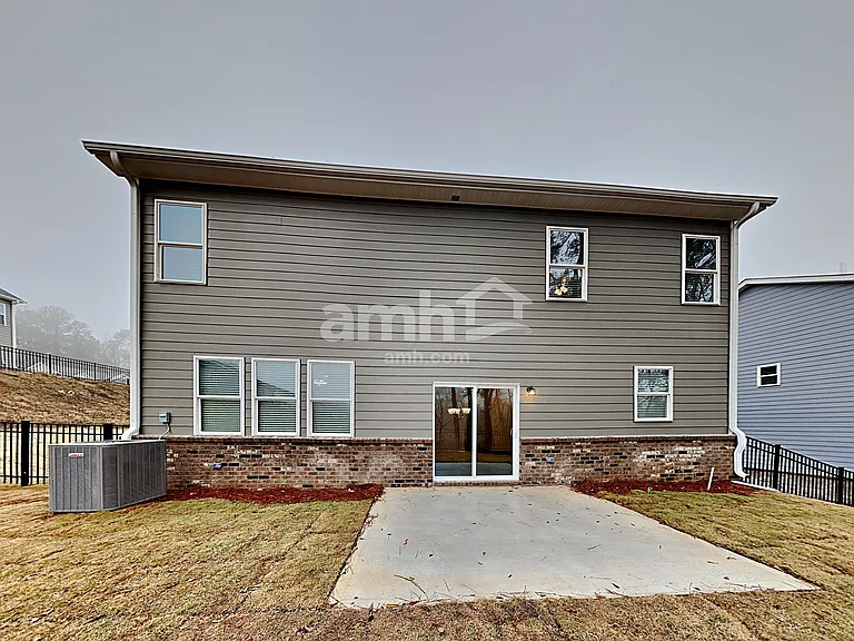 1410 Ashlyn Ct — Photo 26