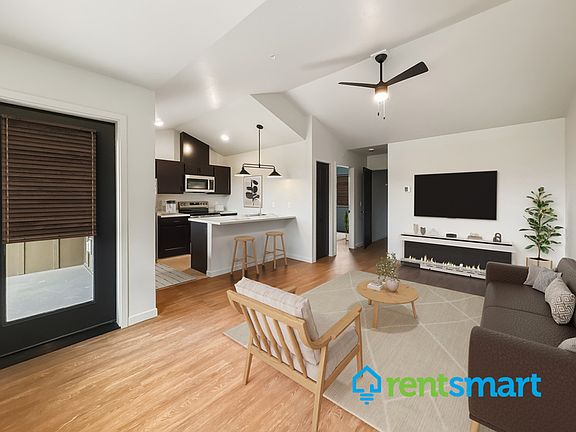 2nd image of 2405 Arcadia Dr #203