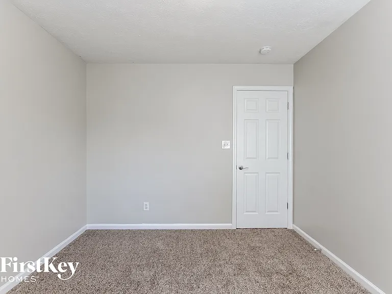 8309 Catchfly Dr — Photo 14