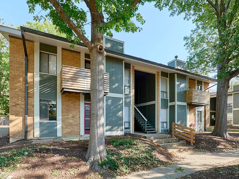 Kirkwood Forest Apartments — Photo 1