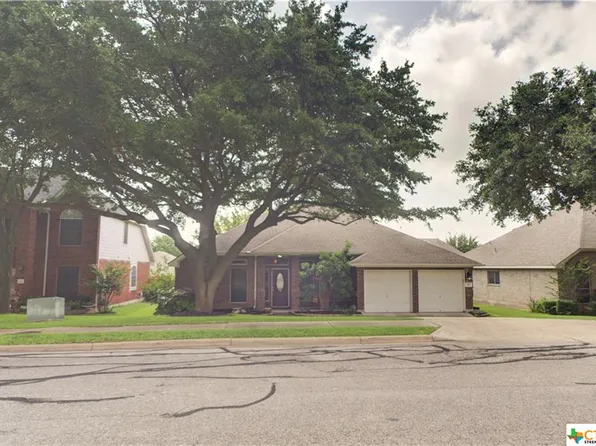 813 Indian Run Dr, Pflugerville, TX 78660