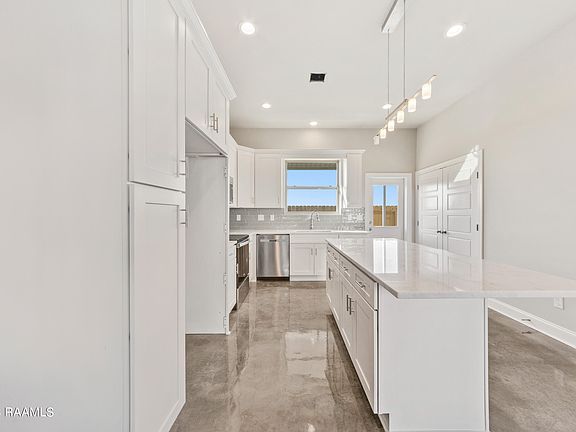 3rd image of 129 Gadwall Dr