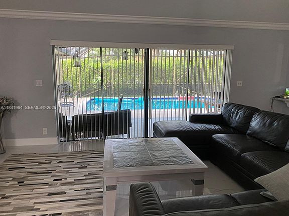 4th image of 10126 Crosswind Rd