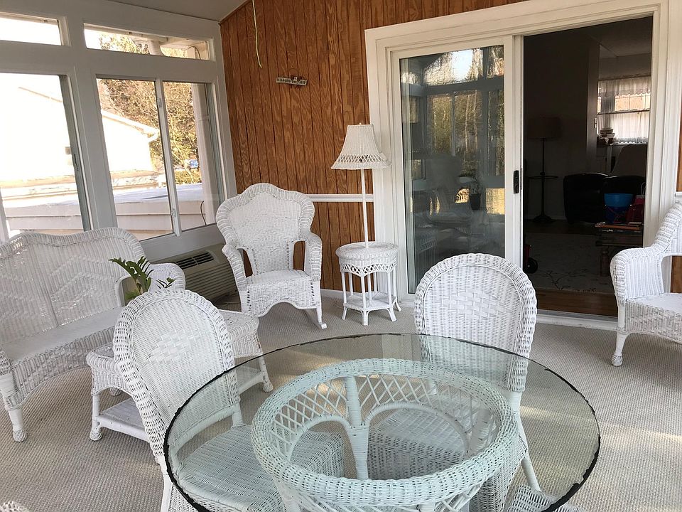1st image of 6112 Marilyn Dr