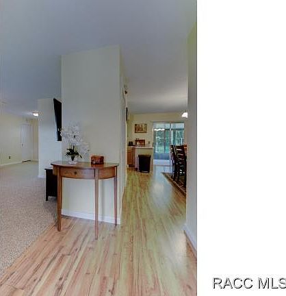 2nd image of 130 W Sugarmaple Ln