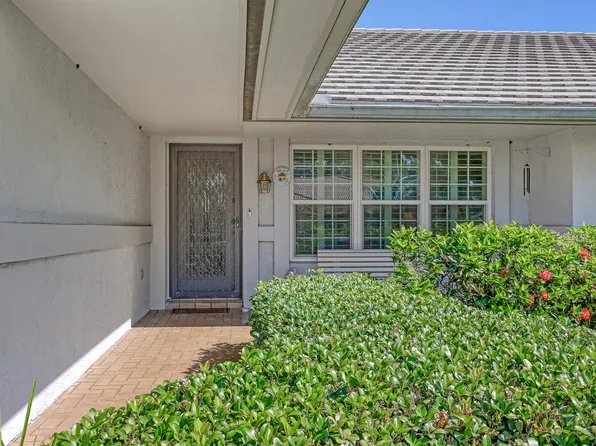 5010 SE Hanson Circle, Stuart, FL 34997
