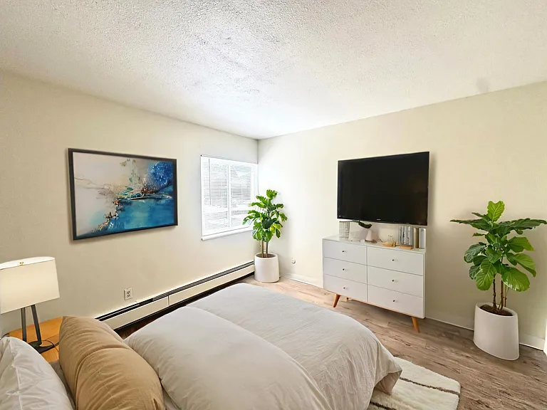 3611 E San Miguel St. — Photo 16