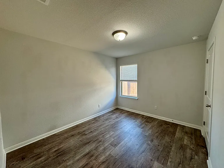 160 Sun Ray Dr — Photo 14