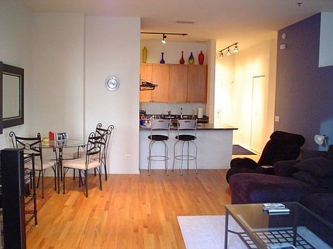 2nd image of 130 S Canal St APT 10D