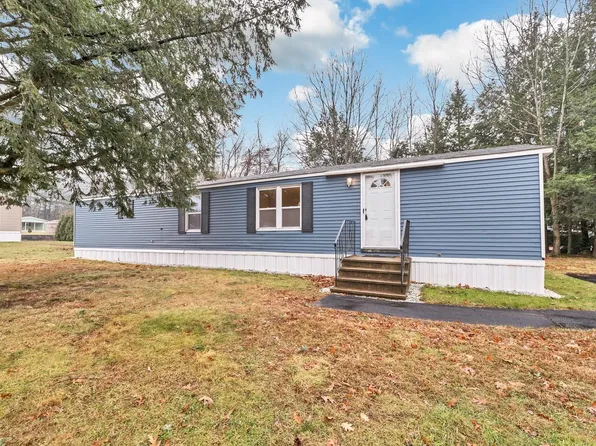 30 Cormier Drive, Rochester, NH 03867