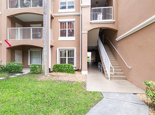 5060 Fairways Cir APT 109, Vero Beach, FL 32967