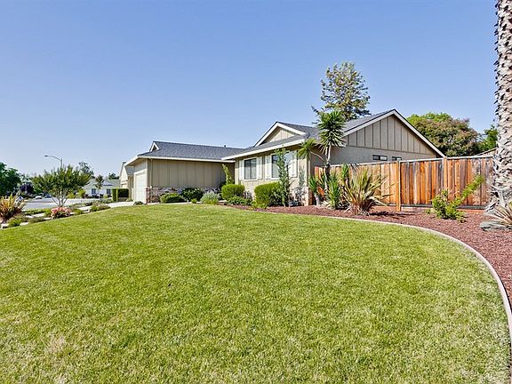 4th image of 5162 Sunny Creek Dr