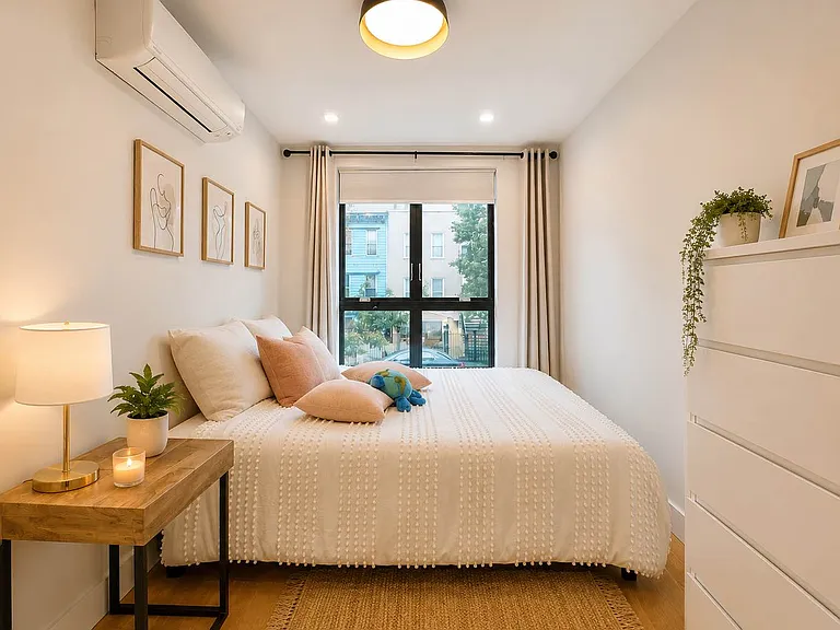 48 Bleecker St #3B — Photo 6