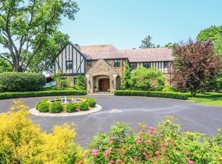 7325 Indian Hill Rd, Cincinnati, OH 45243