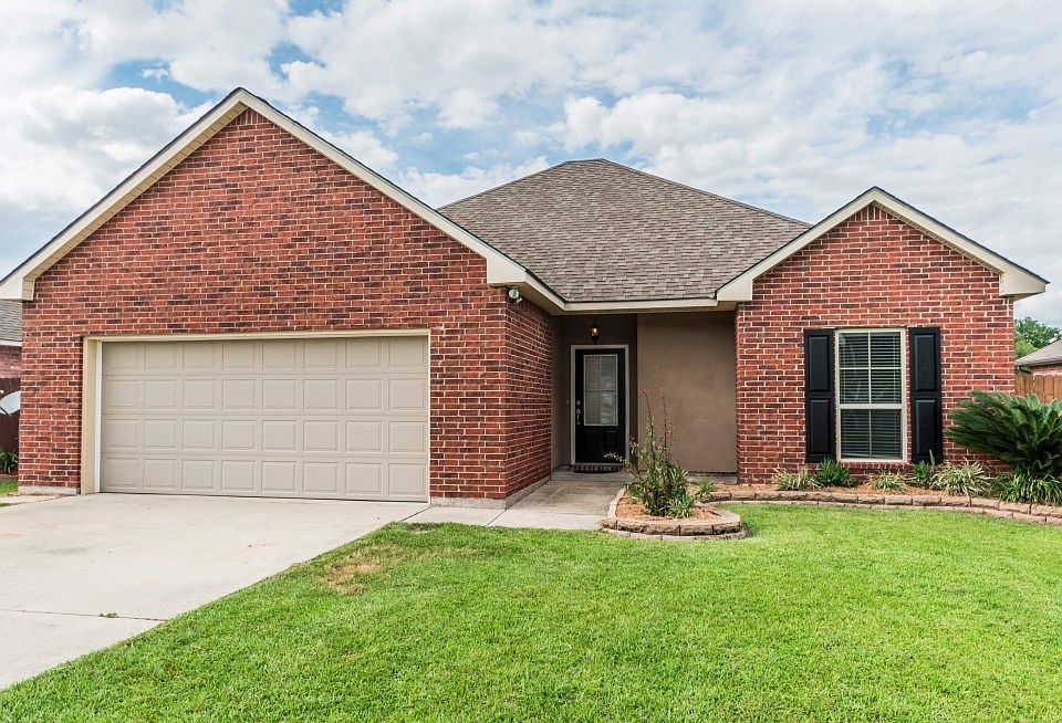 1st image of 306 Cezanne Dr