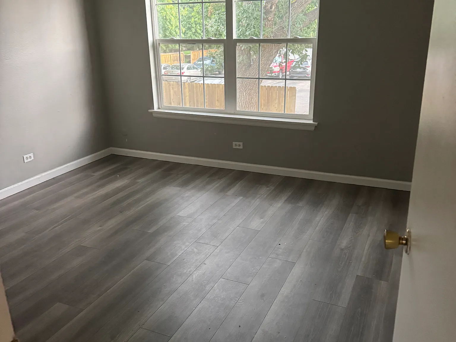 2 bed, 1.5 bath, 1300 sqft, $1,995 — Photo 4