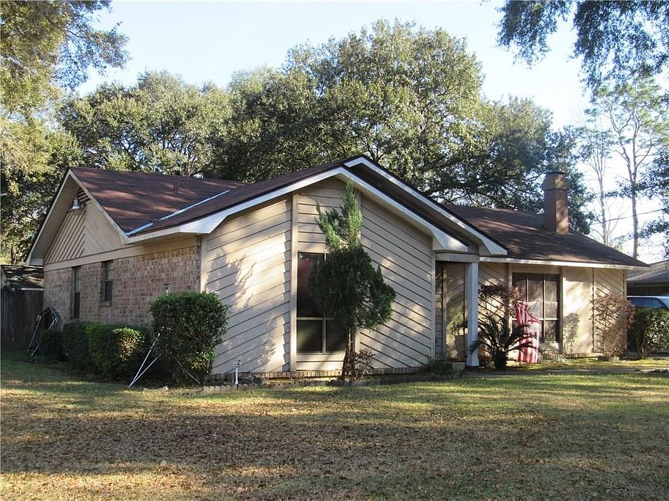 2nd image of 5908 Twin Branch Dr E