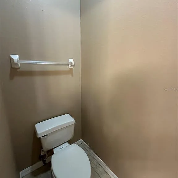 13813 Bluewater Cir — Photo 19