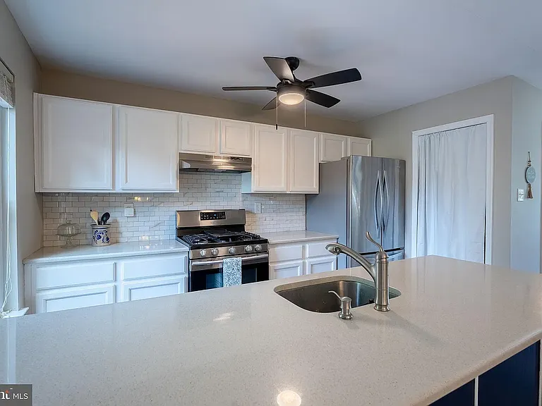 625 Longwood Rd #625 — Photo 11