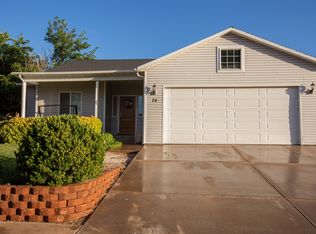 24 E 320 N, La Verkin, UT 84745