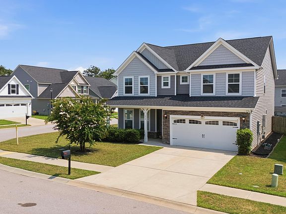 2nd image of 919 Taramore Ln