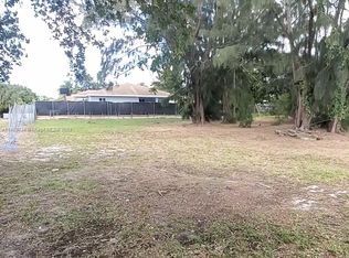 NW 37 Avenue & 213 Ter, Miami Gardens, FL 33056