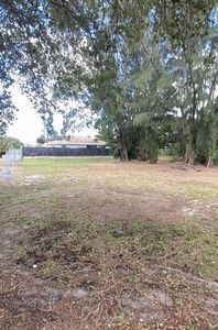 NW 37 Avenue & 213 Ter, Miami Gardens, FL, 33056
