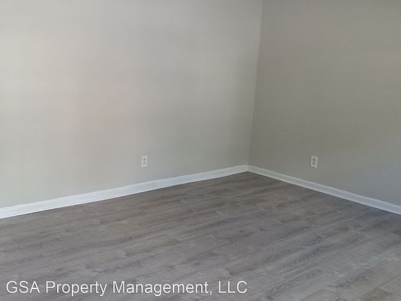 2nd image of 106 Pine Creek Court Ext