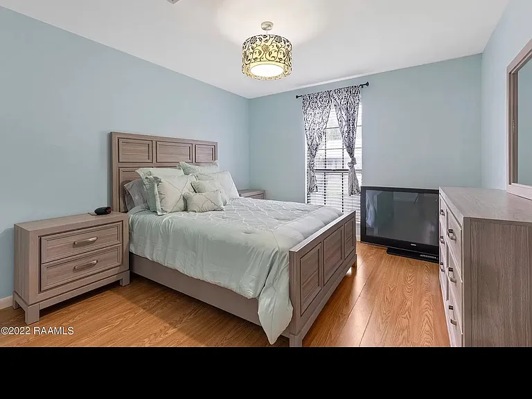 130 Gena Marie Dr — Photo 8