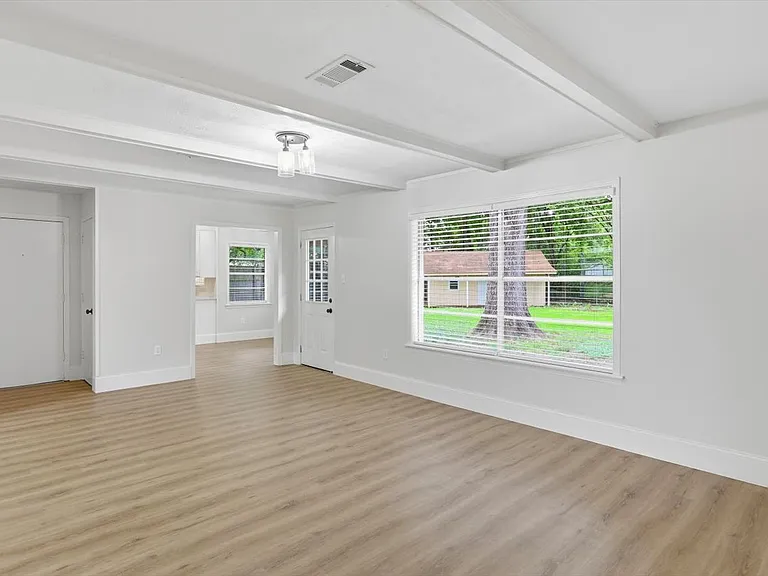3626 Wilcox Dr — Photo 15