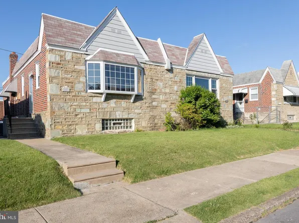 1621 Benson St, Philadelphia, PA 19152