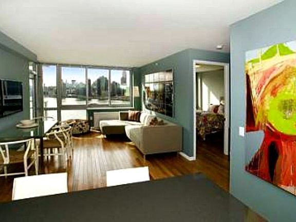 5th image of 4545 Center Blvd APT 2507