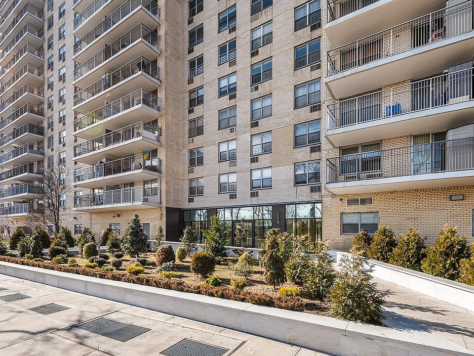 1st image of 601 Surf Ave APT 8J