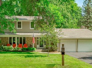 5924 Olinger Blvd, Edina, MN 55436