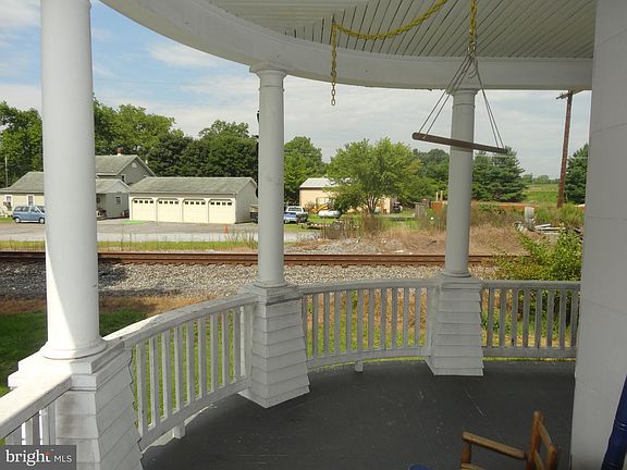 5th image of 17618 Lappans Rd