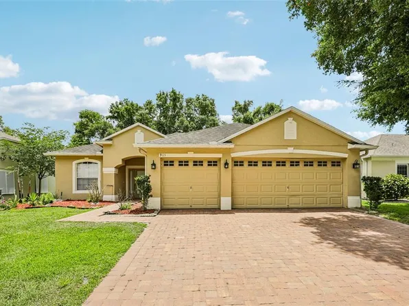 915 Moonluster Dr, Casselberry, FL 32707