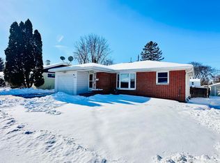 1005 Grognet St, Green Bay, WI 54302