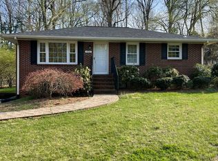 4936 Ryandale Rd, Winston Salem, NC 27104